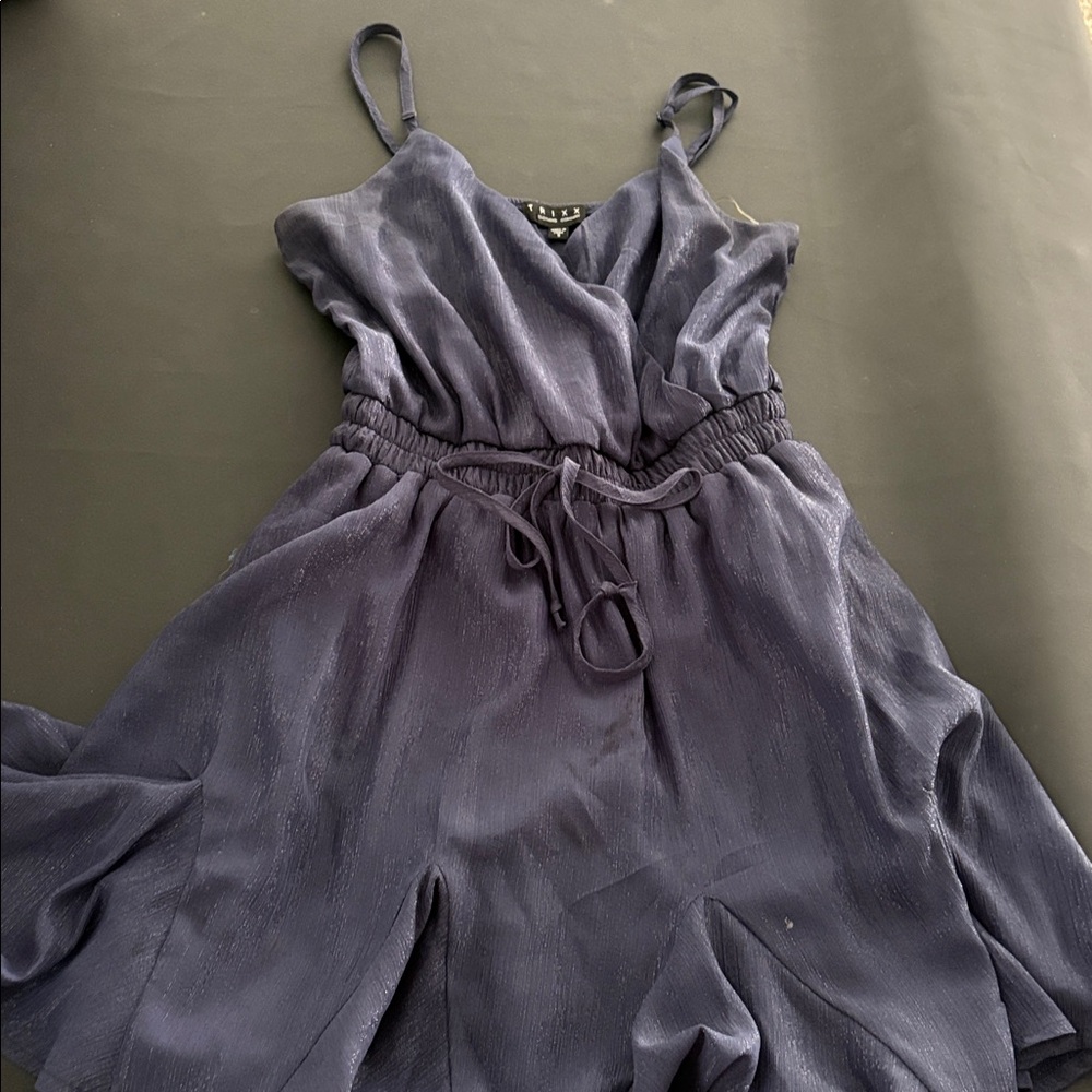 Blue Mini Sundress with Spaghetti Straps and V-Neck